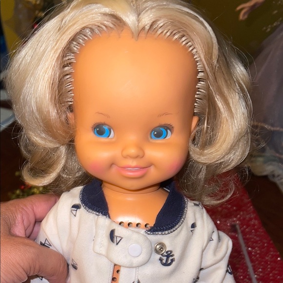 Blonde Hair Blue-Eyed Doll - Picture 14 of 16